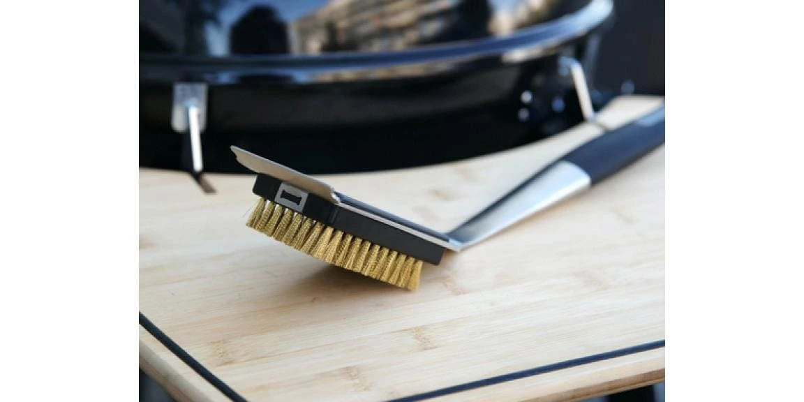 Outdoorchef Grillbürste Gross 2 Outdoorchef Grillbürste Gross – Bild 2